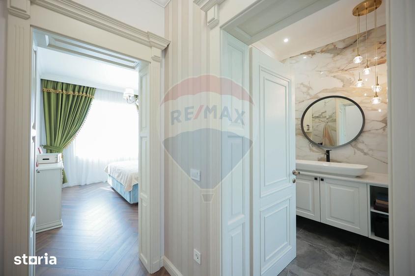 Casă cu 5 camere cu Teren 640 Mp în Oncea
