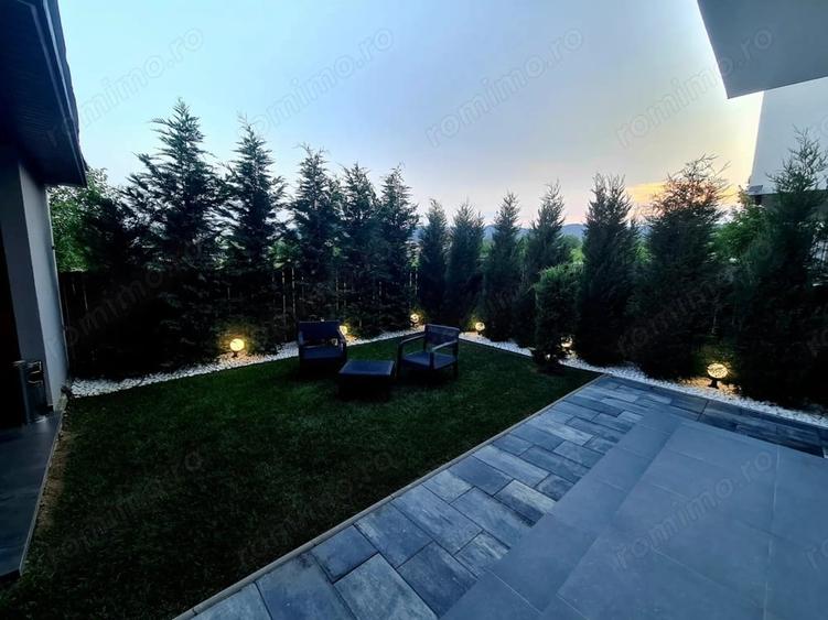 Casă cu Teren 350 Mp în Bujoreni