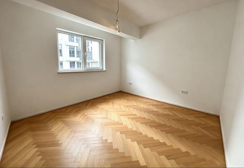 Apartament cu 3 camere decomandat în Berceni