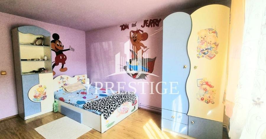 Casă individuală cu 4 camere cu Canalizare în Poplaca