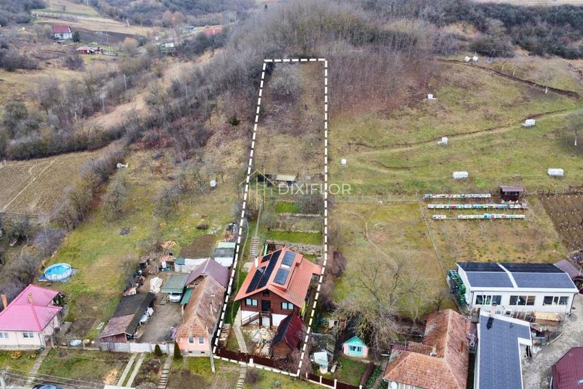 Casă individuală cu 3 camere cu Canalizare în Curteni