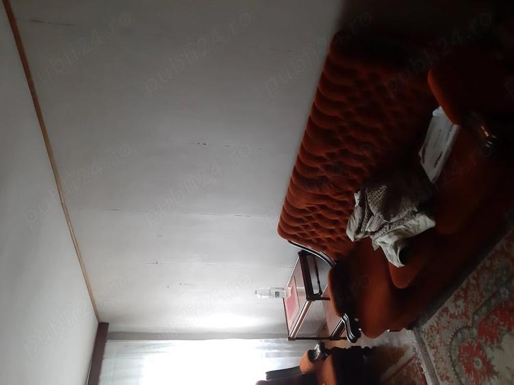 Apartament cu 3 camere semidecomandat în Olimpia-Stadion