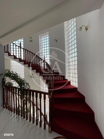 Casă cu 4 camere în Rontău