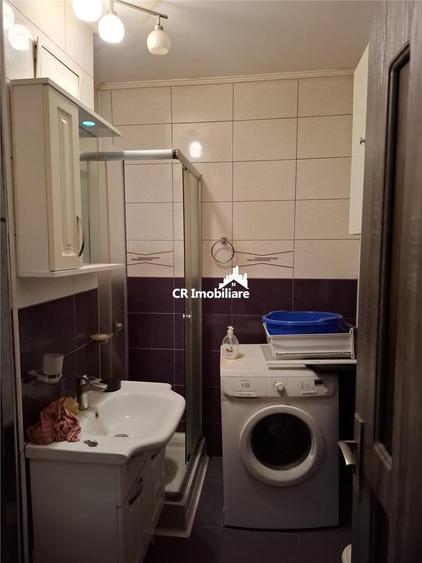 Garsonieră semidecomandată în Titan