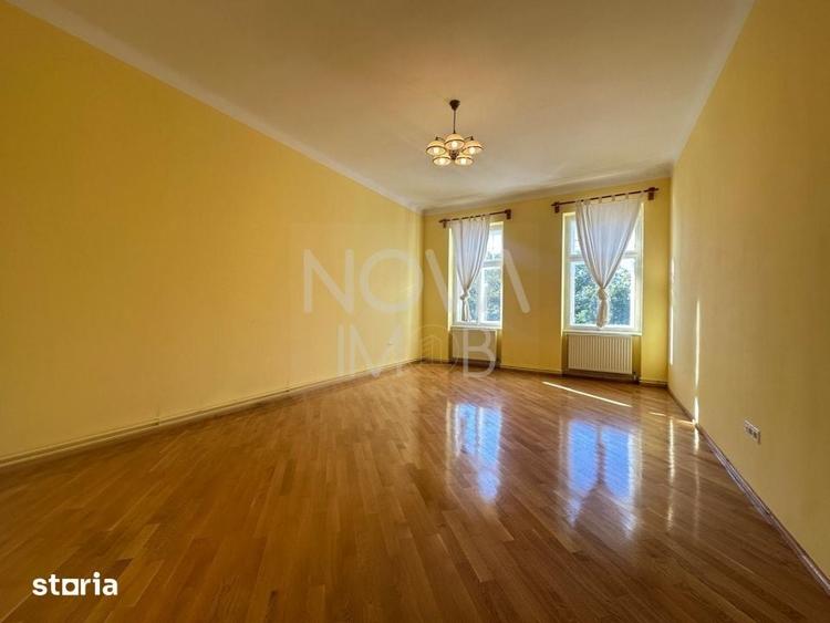 Apartament cu 4 camere în Central