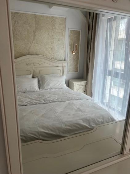 Apartament cu 2 camere semidecomandat, mobilat în Central