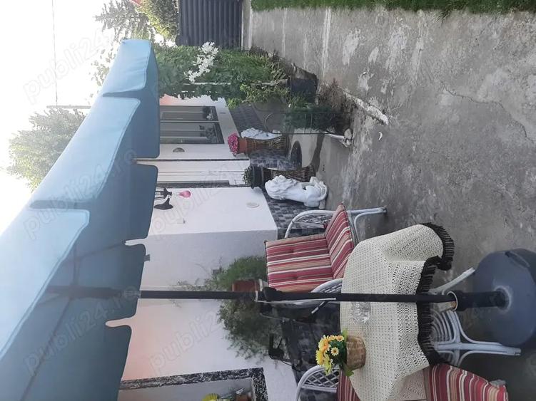 Casă cu 5 camere în Sânnicolau Mare