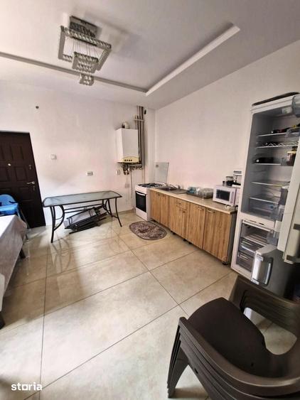 Casă cu 5 camere cu Teren 307 Mp în Bucureștii Noi