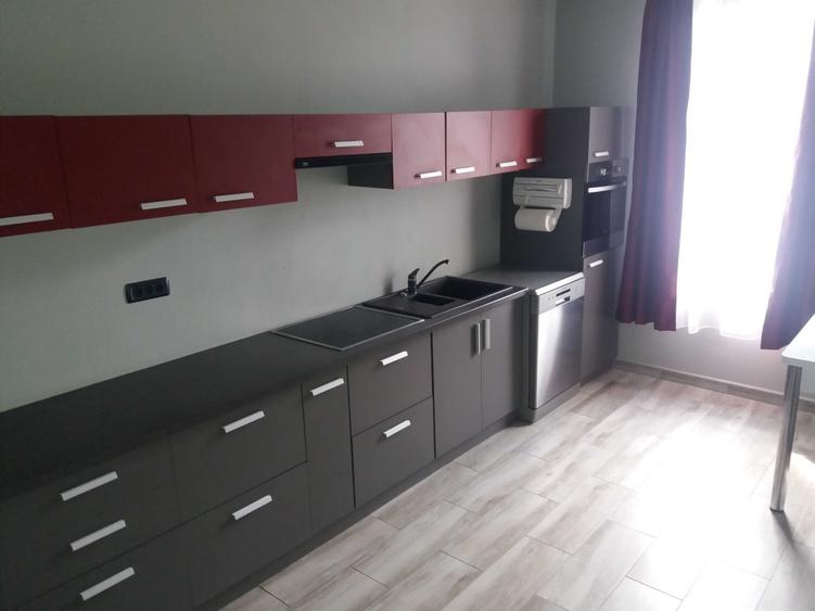 Casă cu 4 camere în Grădiște