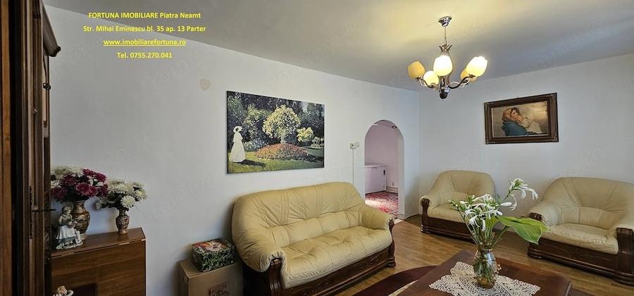 Apartament cu 3 camere decomandat în Calea Romanului