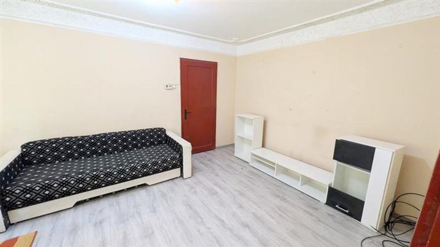 Apartament cu 2 camere semidecomandat, mobilat în Astra