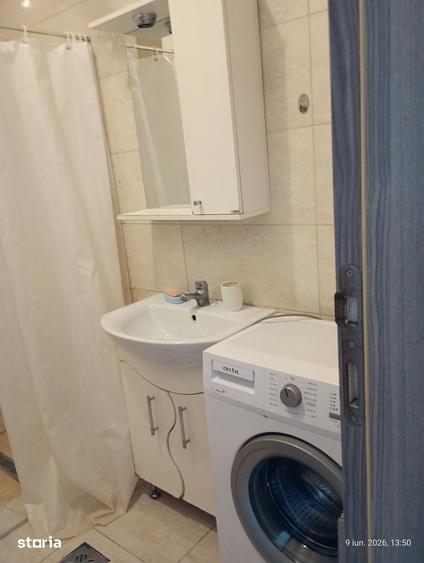 Apartament cu 3 camere în Inel II
