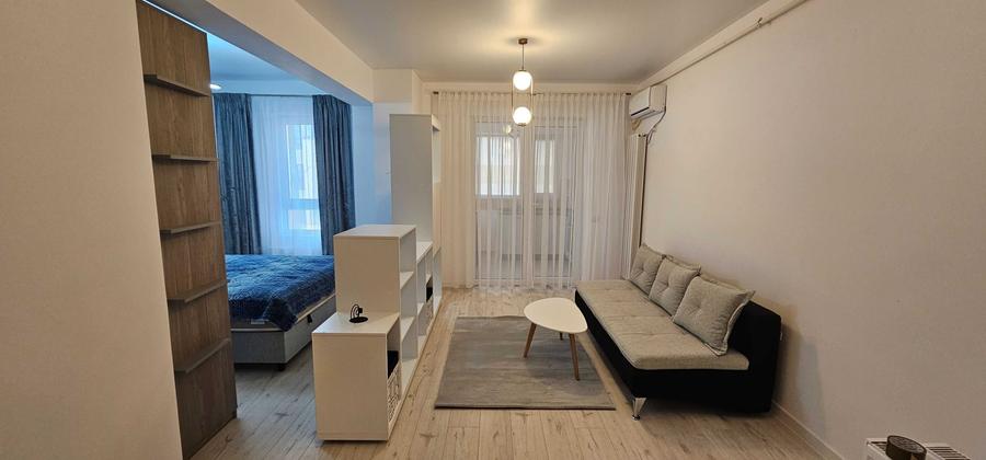 Apartament cu 2 camere decomandat, mobilat în Central