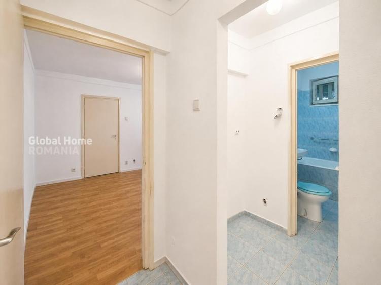 Apartament cu 3 camere semidecomandat în Drumul Taberei