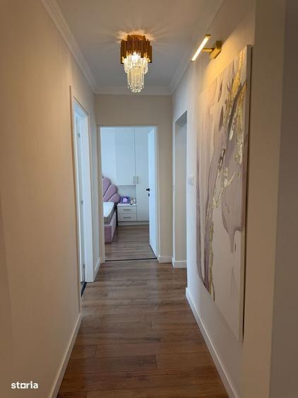 Apartament cu 3 camere în Sânmartin