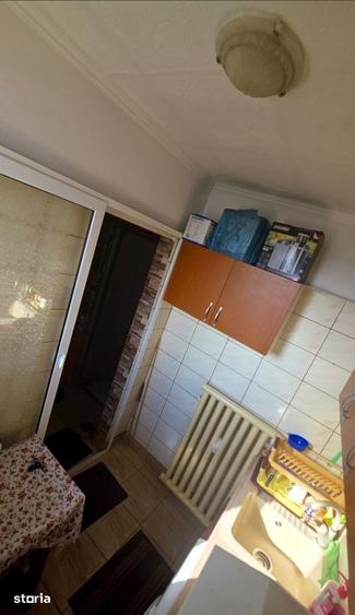 Apartament cu 8 camere, mobilat în 1 Mai