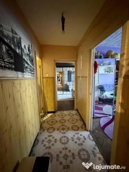 Apartament cu 3 camere decomandat în Ultracentral