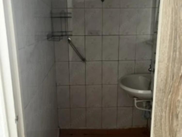 Garsonieră semidecomandată în Decebal