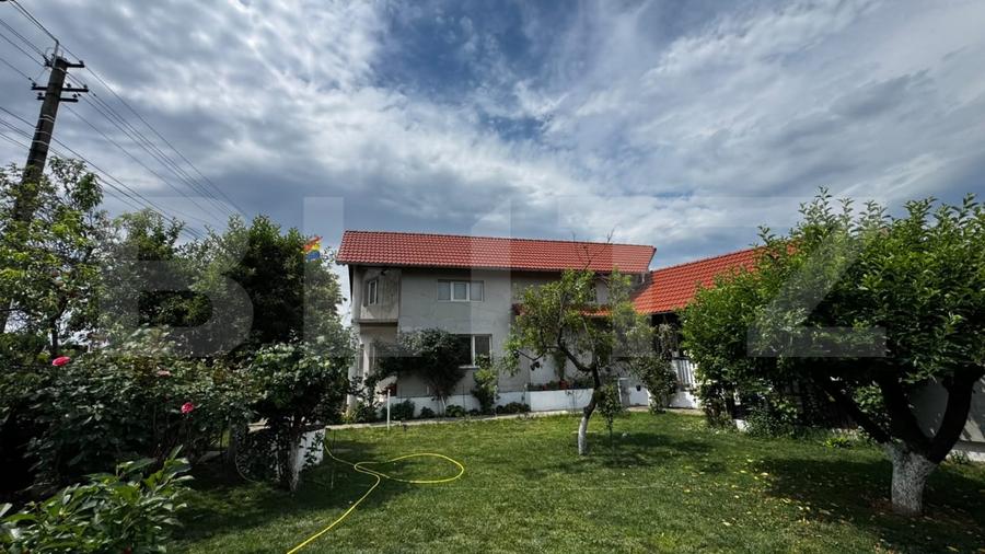 Casă individuală cu 4 camere cu Canalizare în Șard