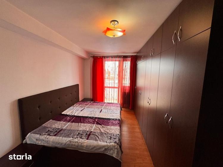 Apartament cu 3 camere decomandat în Craiovița Nouă — fotografia 1