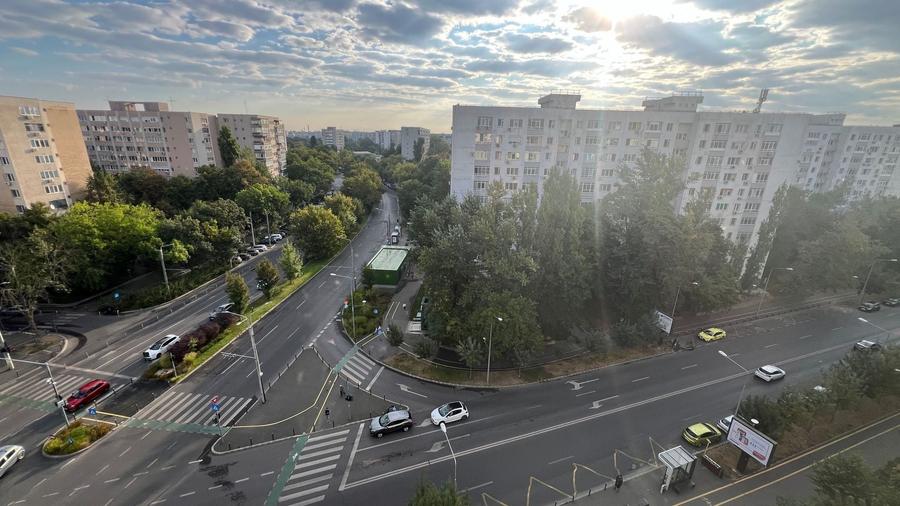 Apartament cu 2 camere decomandat, mobilat în Drumul Taberei