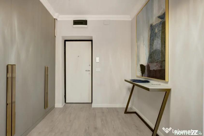 Apartament cu 2 camere semidecomandat în Sud