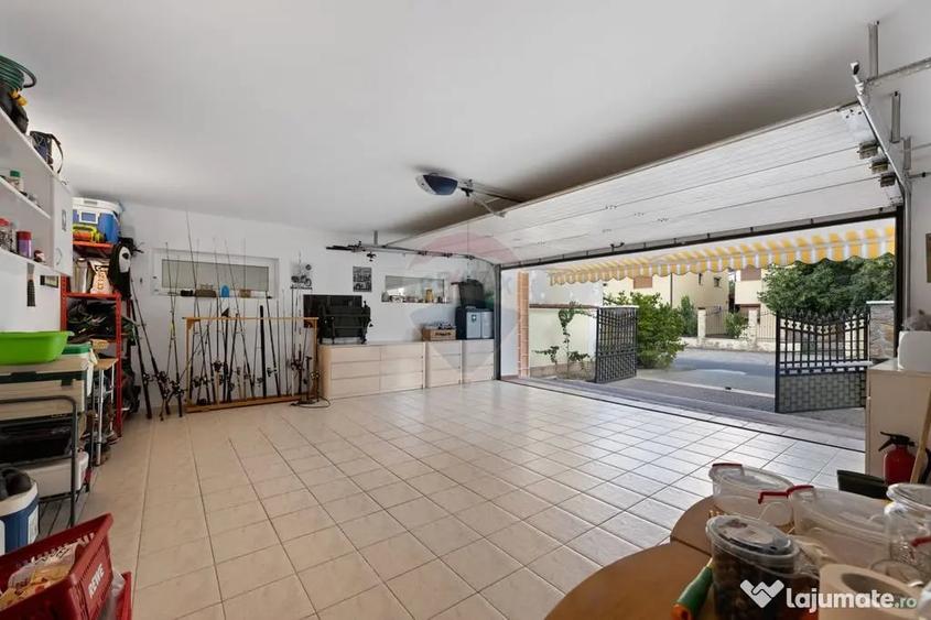 Casă cu 4 camere cu Teren 921 Mp în Subcetate