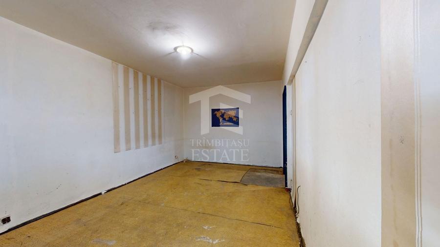 Apartament cu 3 camere decomandat în Colentina