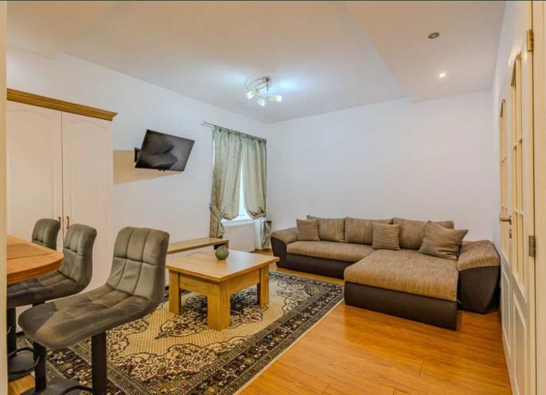 Apartament 2 camere | Centrul Istoric | Mobiat si Utilat |Curte Comuna - 3