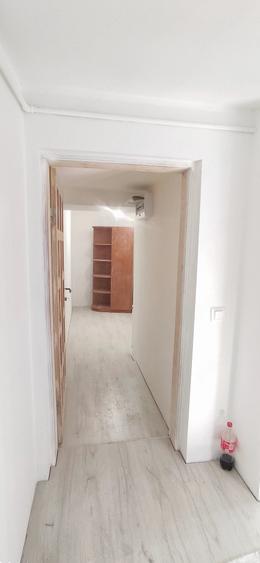 Casă cu 3 camere cu Teren 40 Mp în Tei