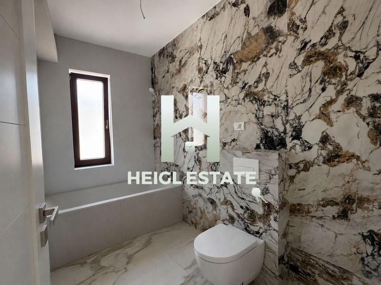Duplex cu 4 camere cu Canalizare în Chișoda