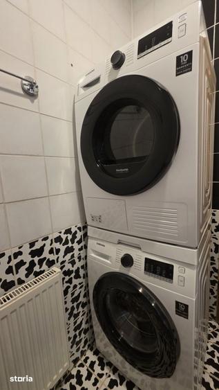 Casă cu 5 camere cu Teren 500 Mp în Străulești