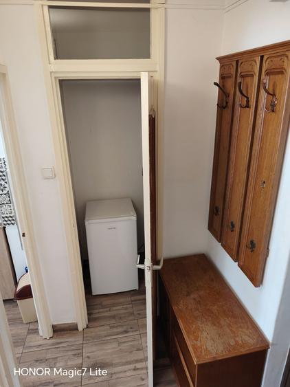 Garsonieră decomandată în Dâmbu Pietros