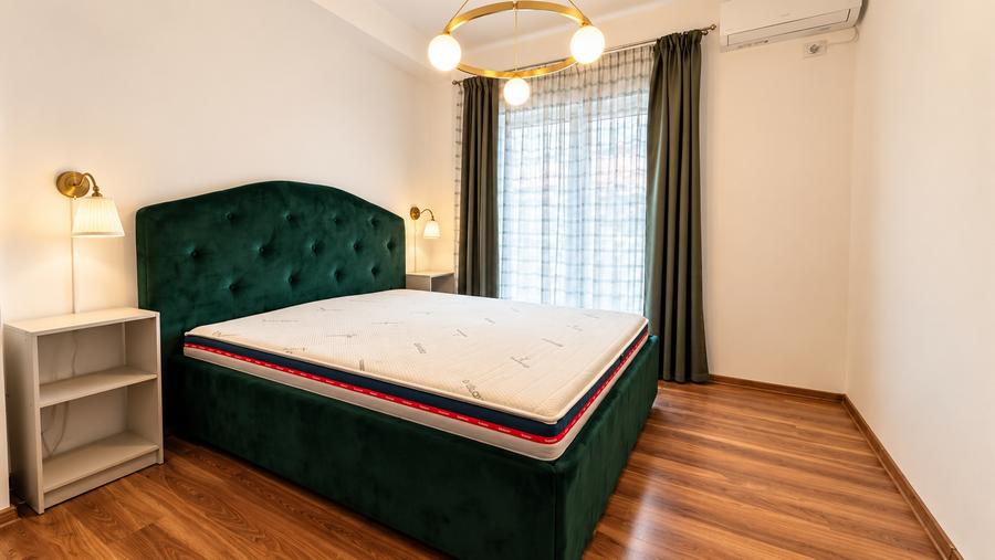 Apartament cu 3 camere decomandat în Braytim