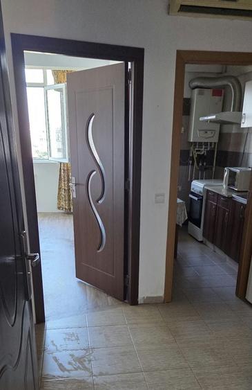 Garsonieră decomandată în Brâncoveanu