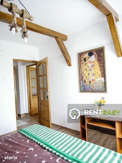 Apartament cu 3 camere în Piața Unirii