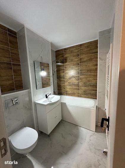 Apartament cu 4 camere decomandat în Dacia