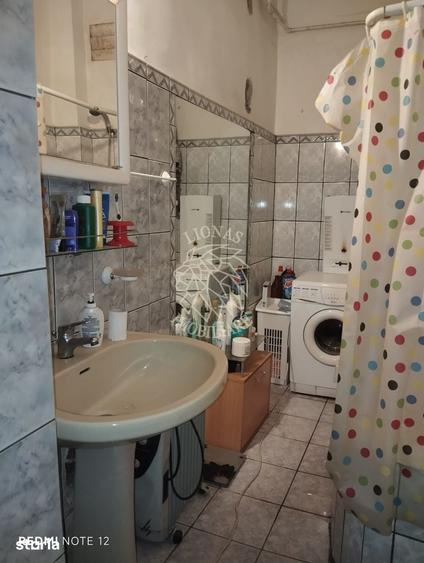 Casă cu 5 camere cu Teren 374 Mp în Ultracentral