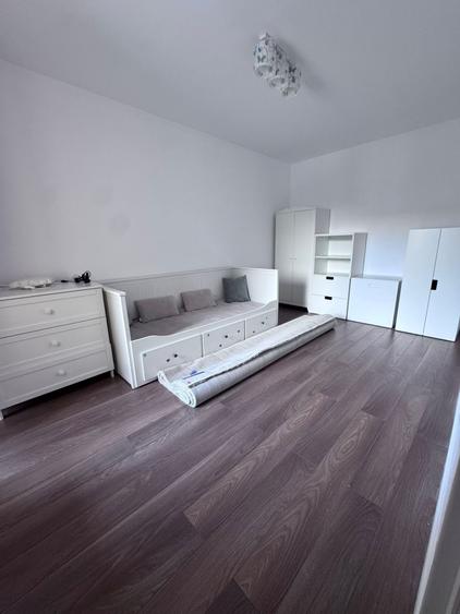 Duplex cu 5 camere cu Canalizare în Bună Ziua