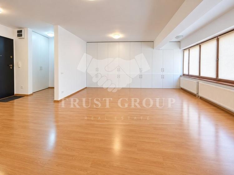 Apartament cu 3 camere decomandat în Cișmigiu
