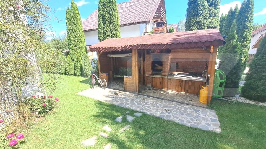 Casă individuală cu 3 camere cu Teren 303 Mp în Bran