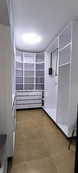 Apartament cu 2 camere semidecomandat, mobilat în Mărăști