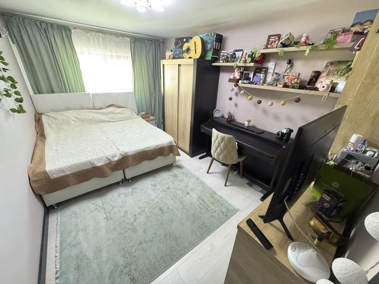 Apartament cu 3 camere decomandat în Ultracentral