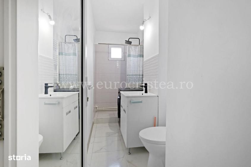 Apartament cu 3 camere semidecomandat în Central