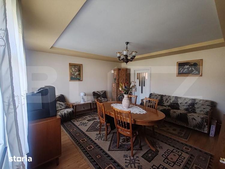 Casă cu 3 camere cu Teren 6830 Mp în Central