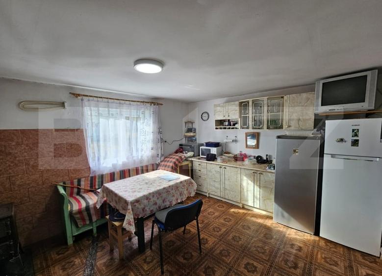 Casă individuală cu 7 camere cu Garaj în Nemeși