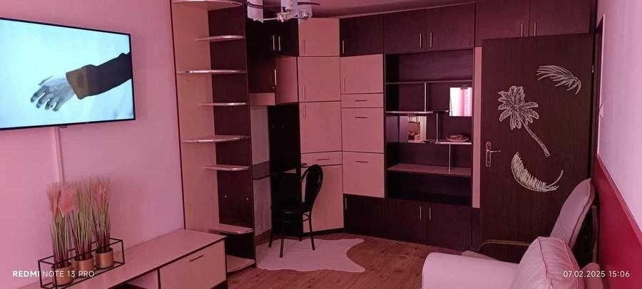 Apartament cu 2 camere decomandat în Colentina