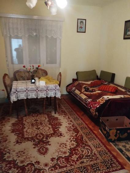 Casă cu 4 camere cu Teren 376 Mp în Ghirodei