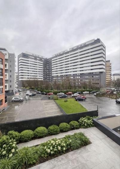 Apartament cu 3 camere în Aviației