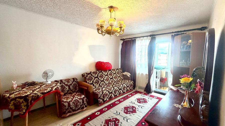 Apartament cu 3 camere decomandat, mobilat în Ștefan cel Mare